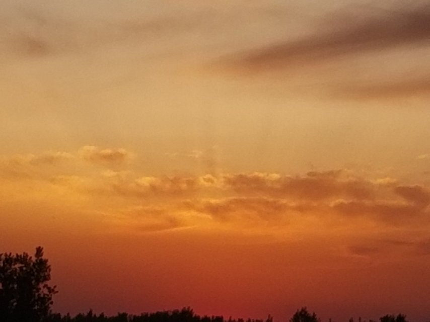 现代计算机仍然使用经典的冯诺依曼架构。以存储为中心。因此编程的本质是对计算机内部存储字节空间的使用与释放。