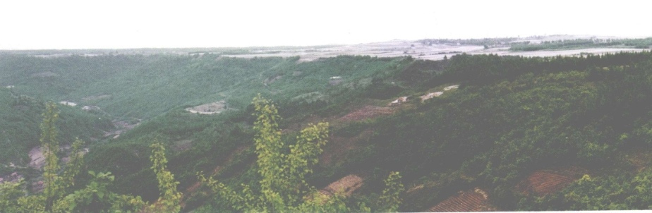 宝山—六道沟冶铜遗址冶炼区远眺